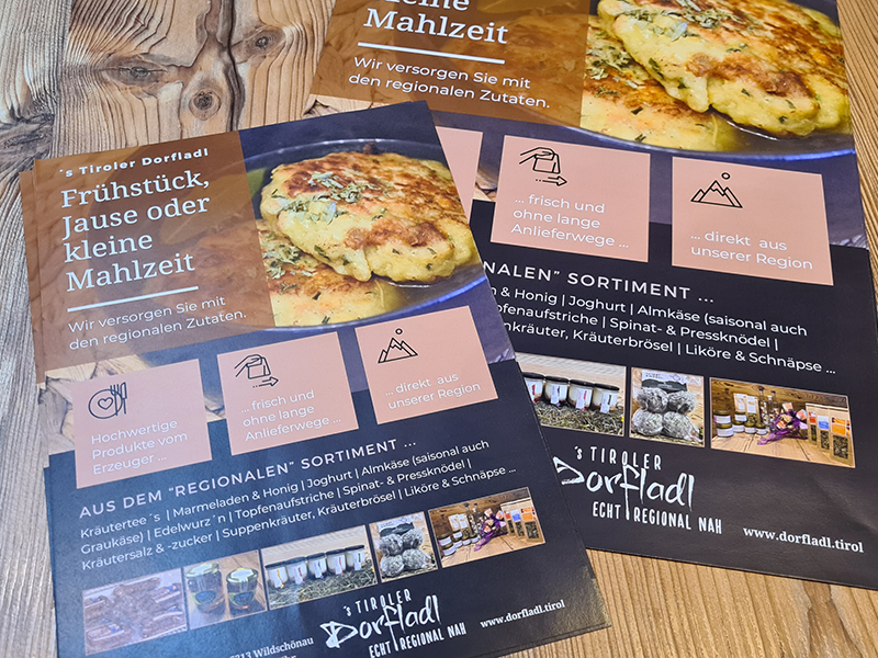 Flyer für Tiroler Dorfladl mit regionalen Produkten, Jause und kleinen Mahlzeiten